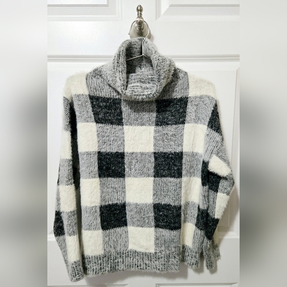 KUT From The Kloth Plaid Sweater - Picture 3 of 6